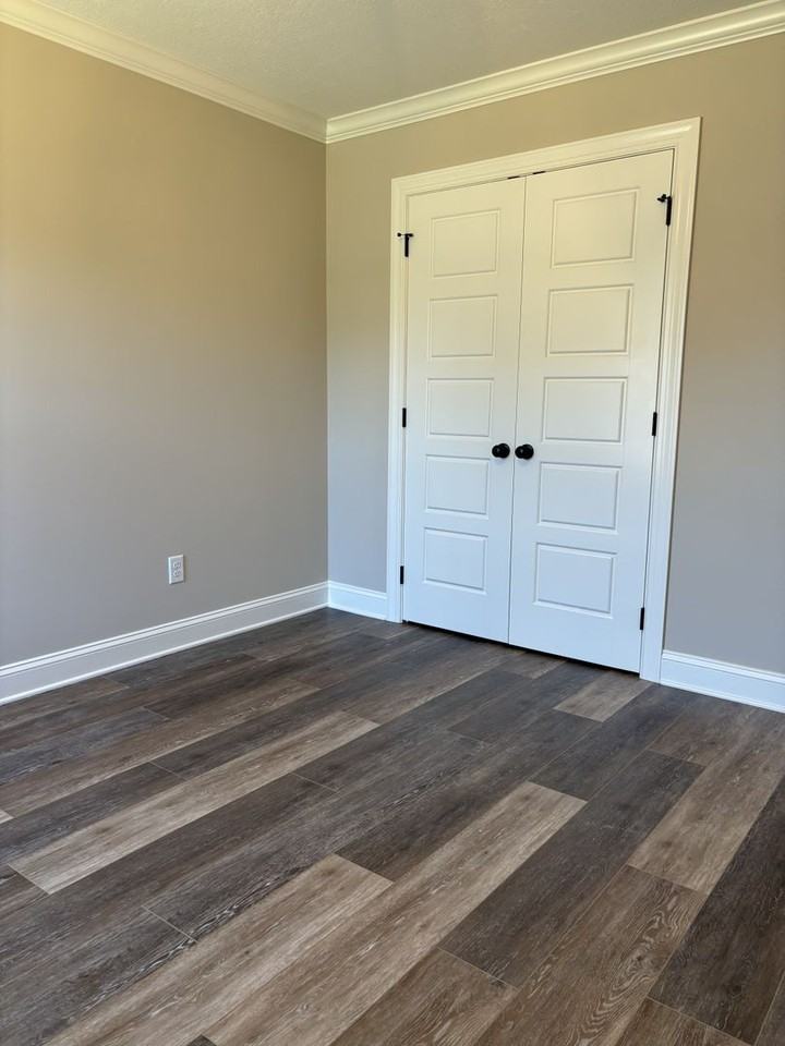 29 Tara Dr - Photo 3 of 8