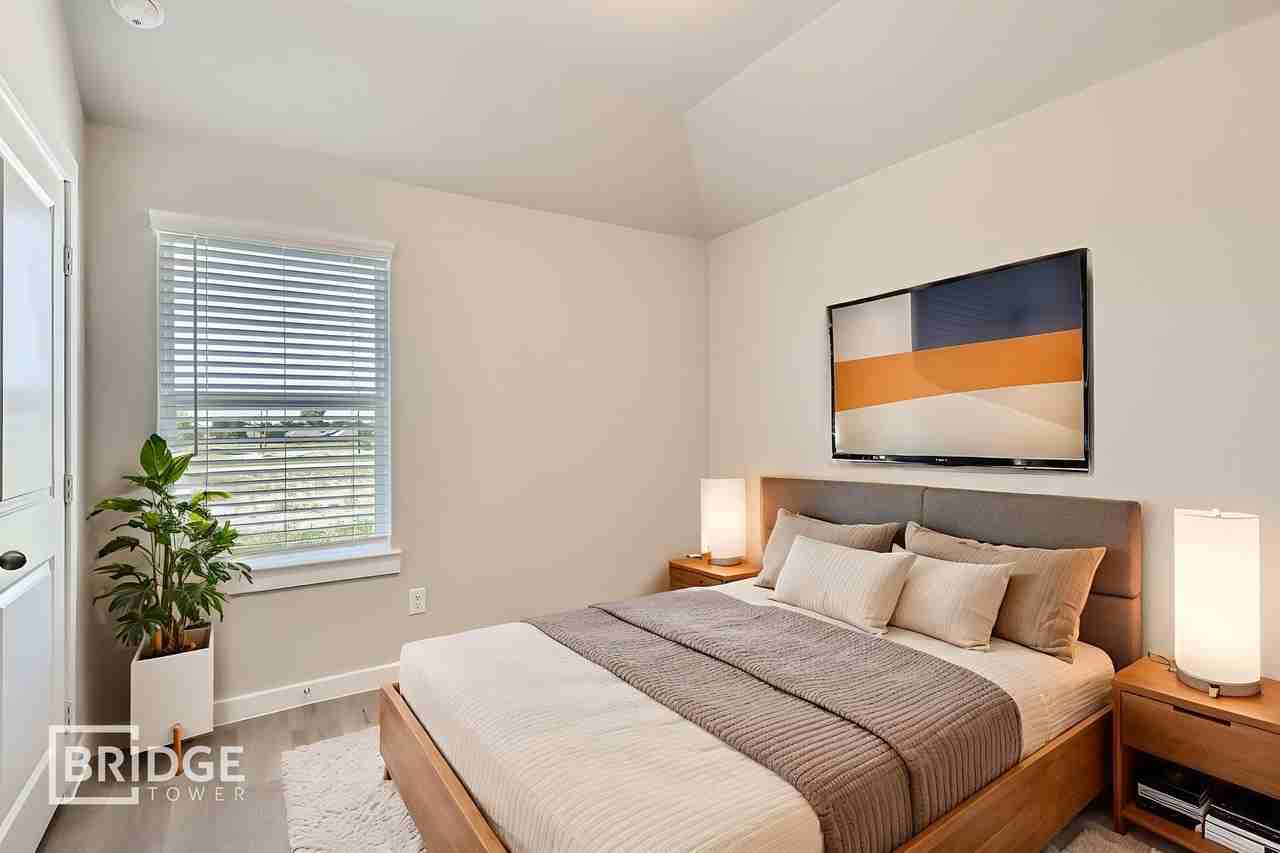 1112 Hudson Way - Photo 6 of 6