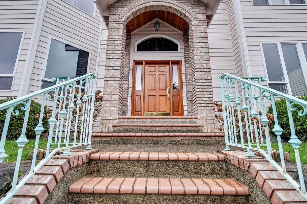 18261 Sw Fallatin Loop - Photo 4 of 45