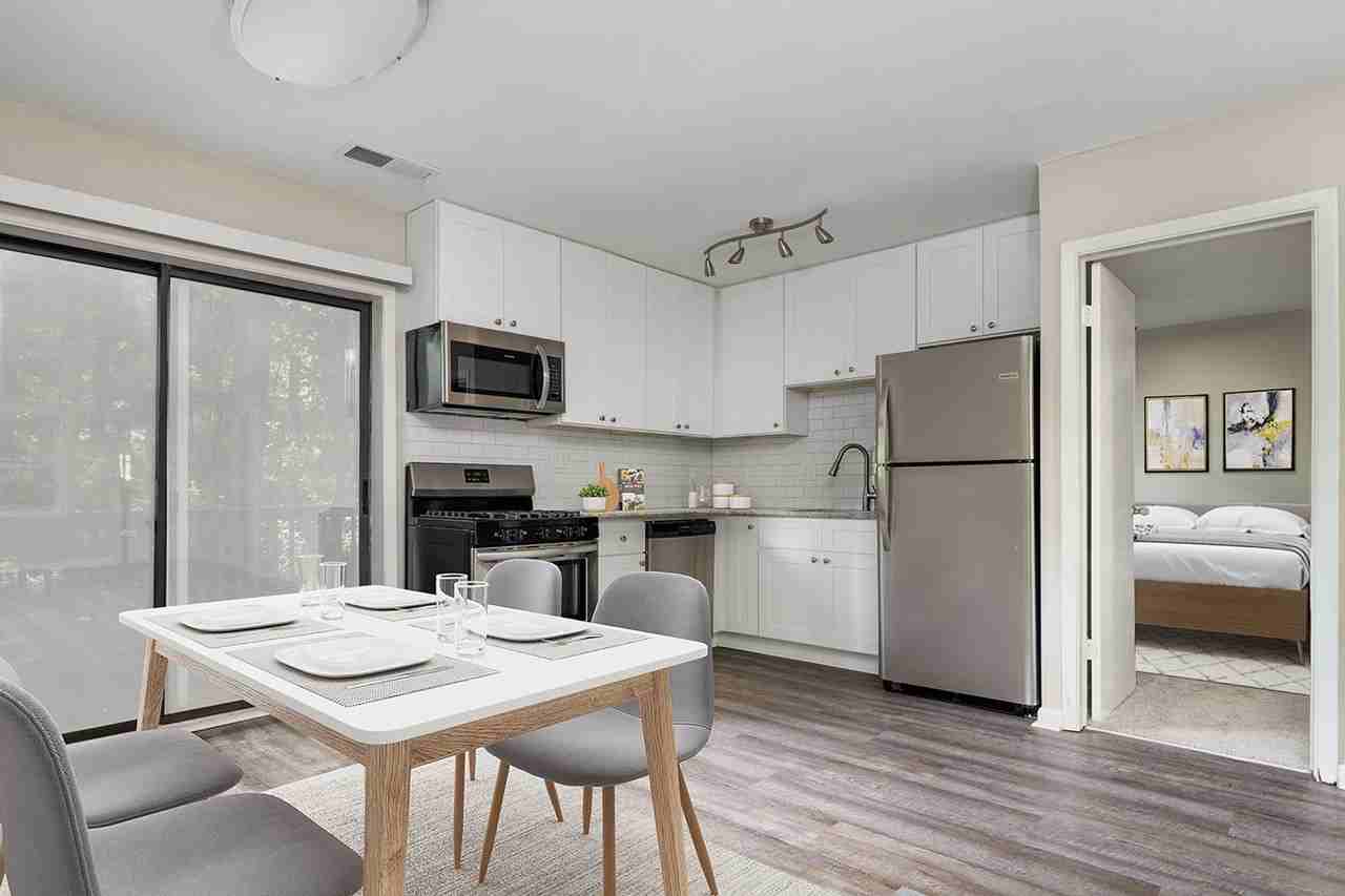 Springdale Apartments - Photo 7 of 11