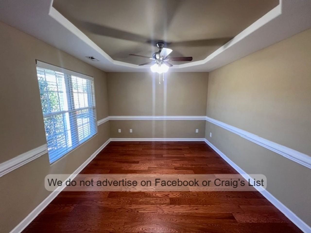 137 Colonial Street - Photo 3 of 16