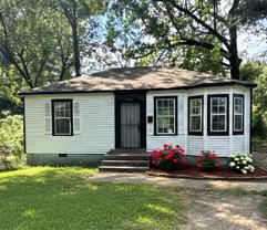 1077 Parkland Rd - Photo 1 of 1
