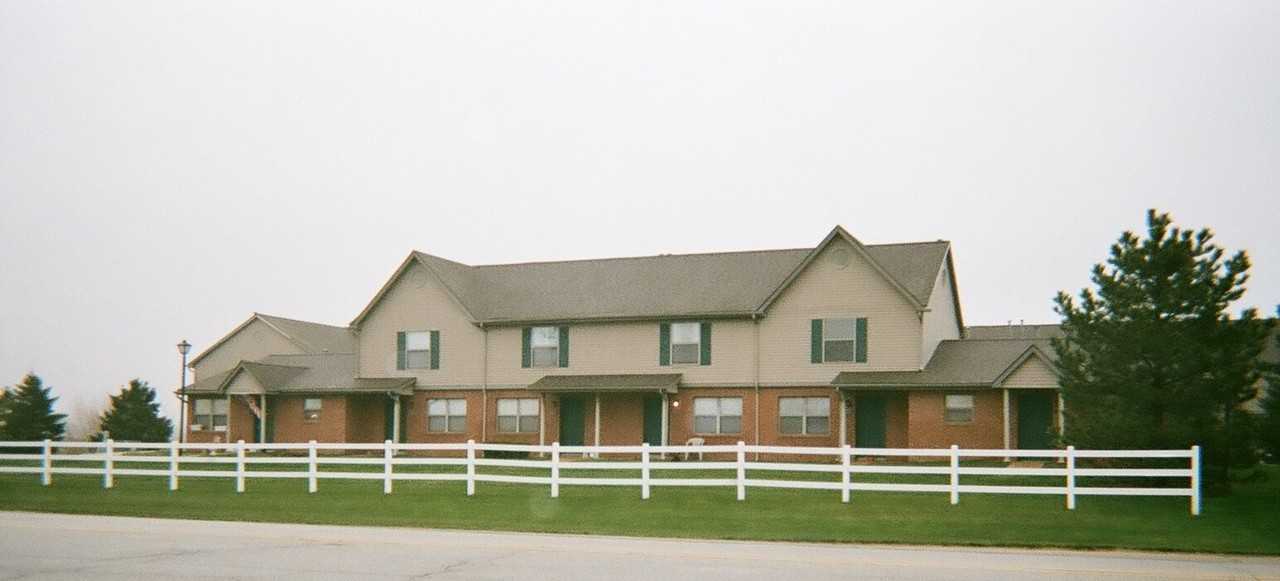 Welcome to Jefferson Crossing Townhomes - Photo 7 of 23