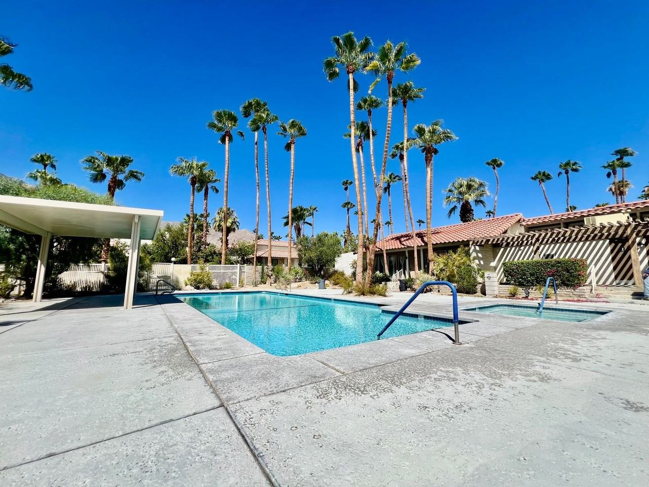 373 W Mariscal Rd - Photo 2 of 33