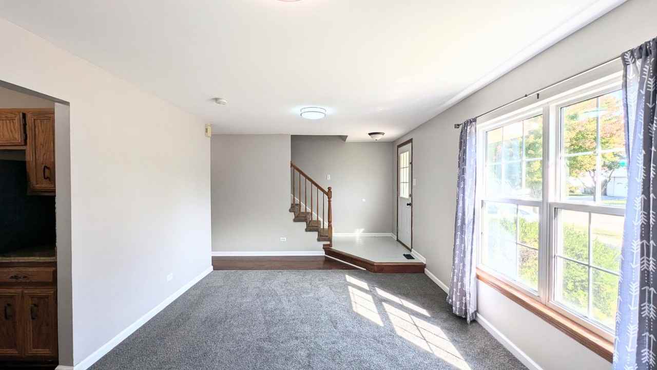 4509 Mallard Ln - Photo 3 of 11