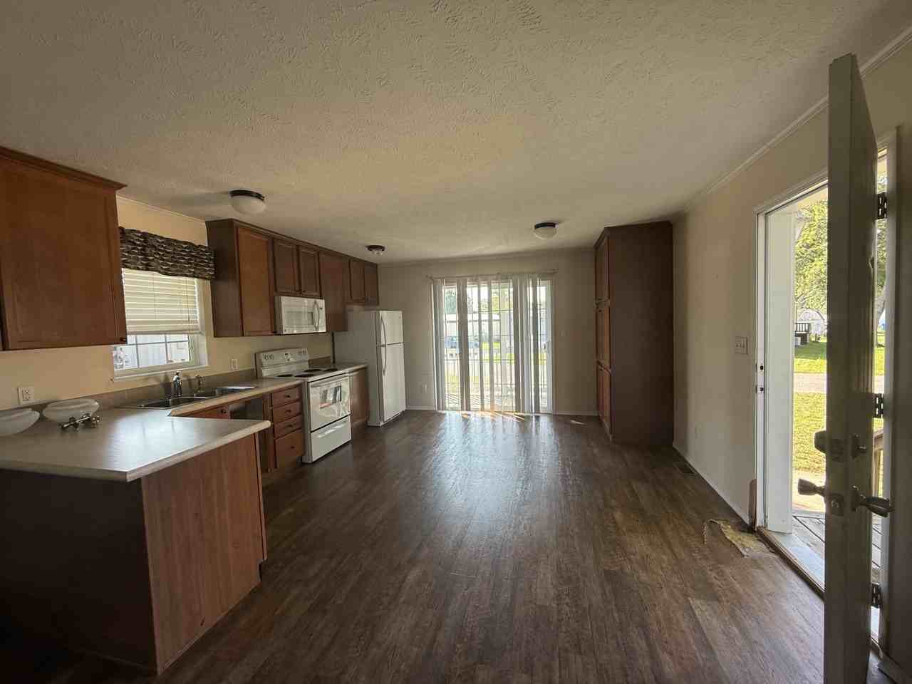 4431 Buttercup Ln #218 - Photo 2 of 12