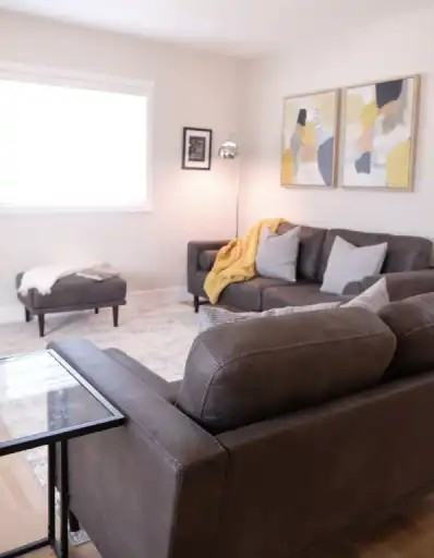 1209 Dollard Ave - Photo 3 of 9