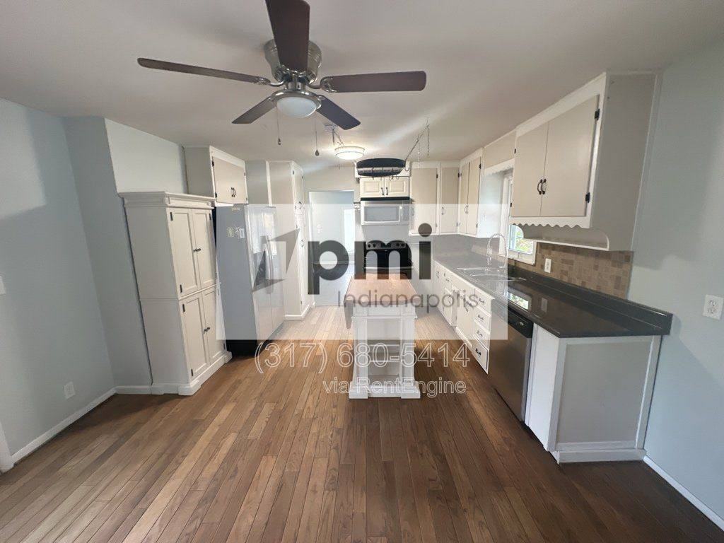 7056 Caroline Avenue - Photo 2 of 10