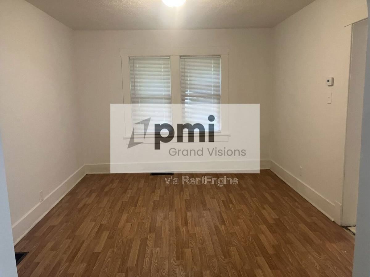 1130 N Dunham Ave - Photo 2 of 9