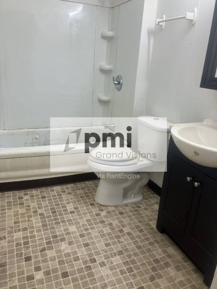 1130 N Dunham Ave - Photo 3 of 9