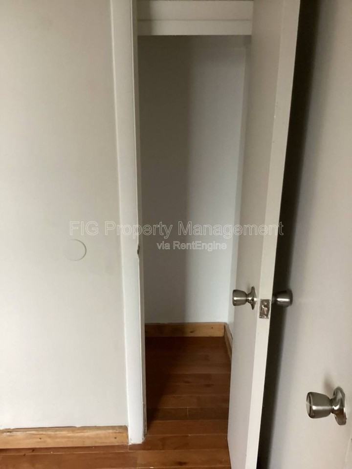 102 E H St #5 - Photo 6 of 8