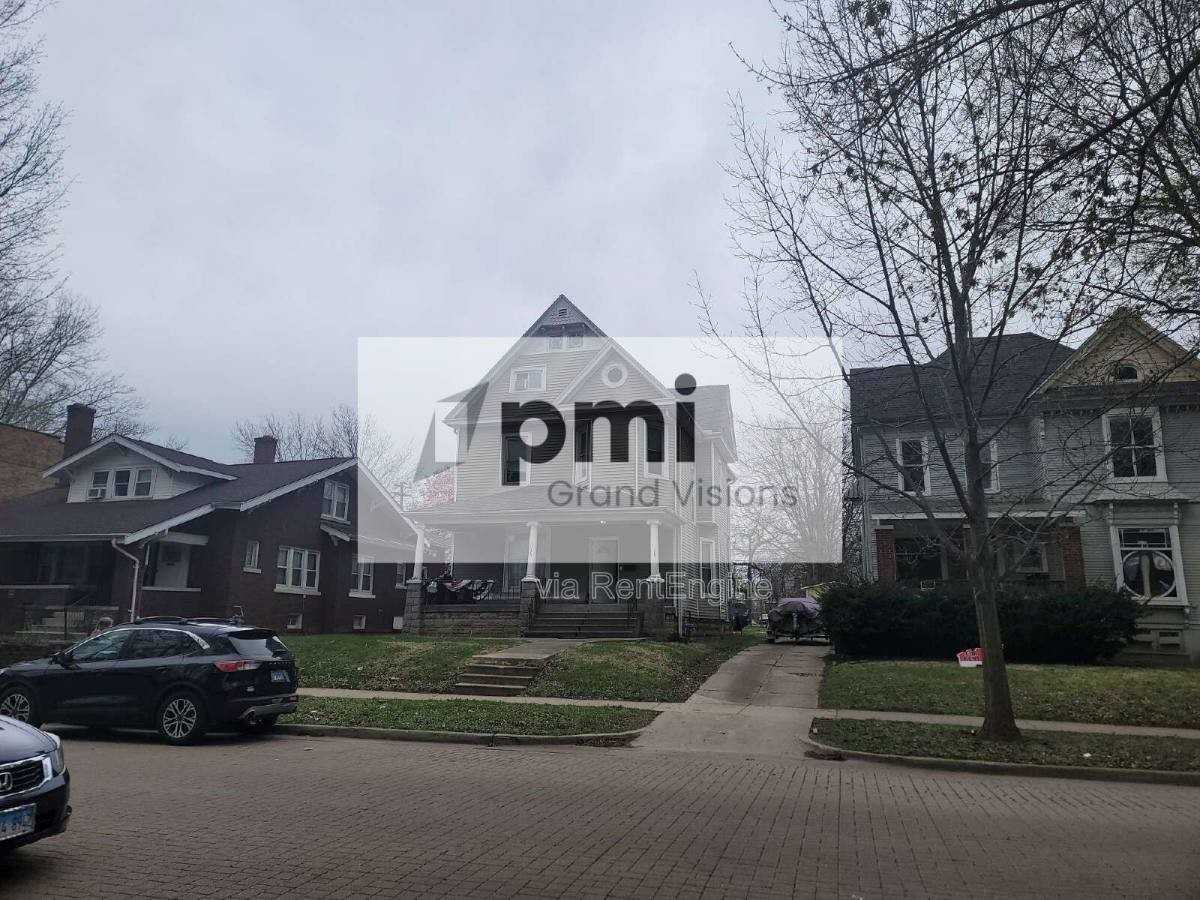 1035 West Main Street