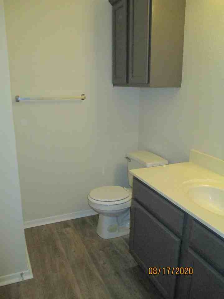 8119 Julie Ave - Photo 7 of 13