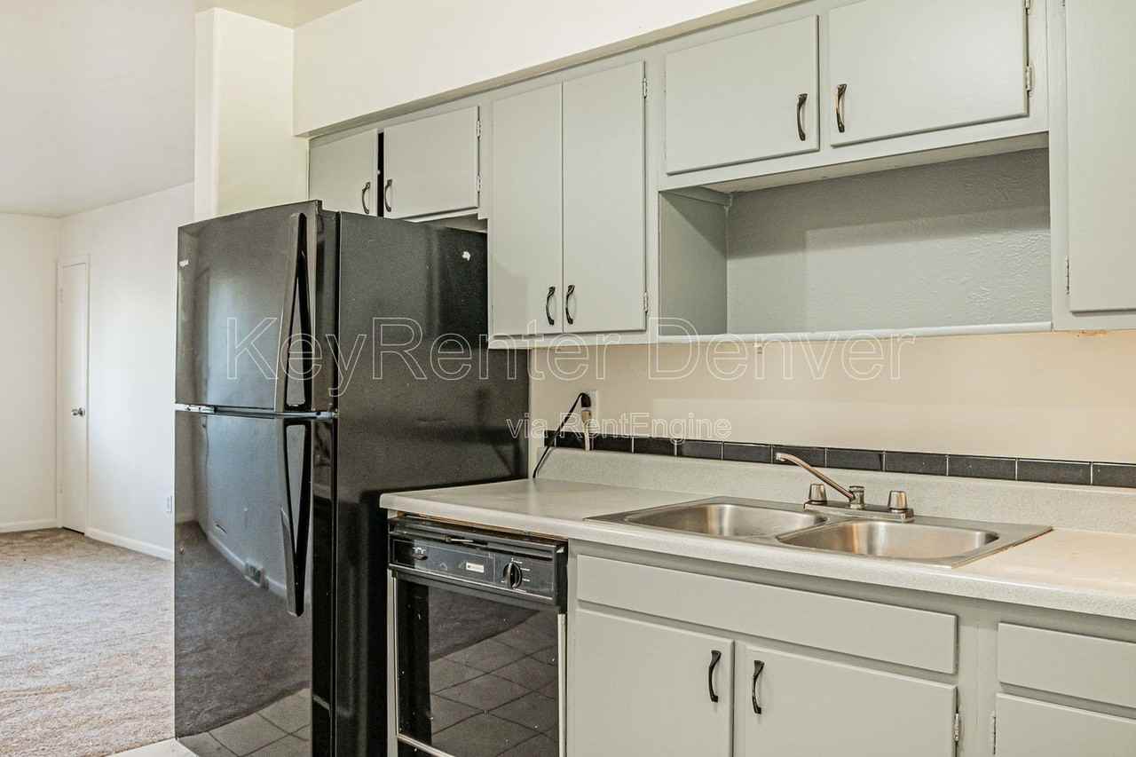 57 Newland Court - Photo 7 of 30