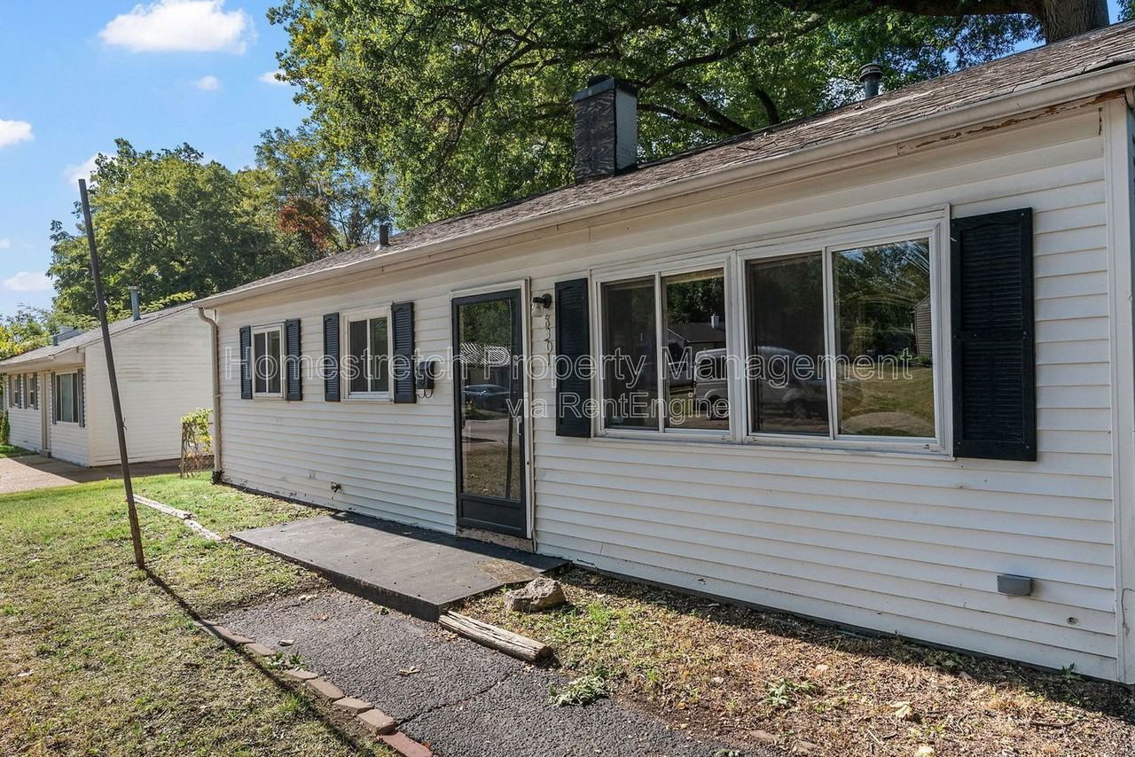 8301 Edna Ave - Photo 3 of 27