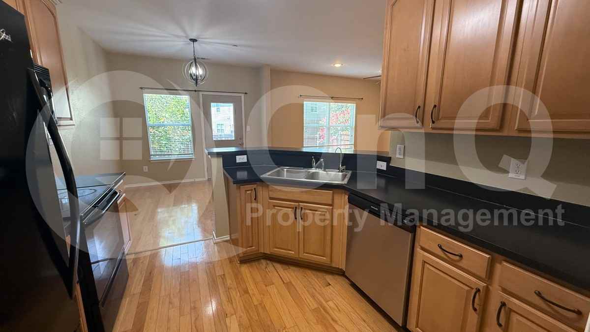 9849 Wilkins Way - Photo 5 of 23