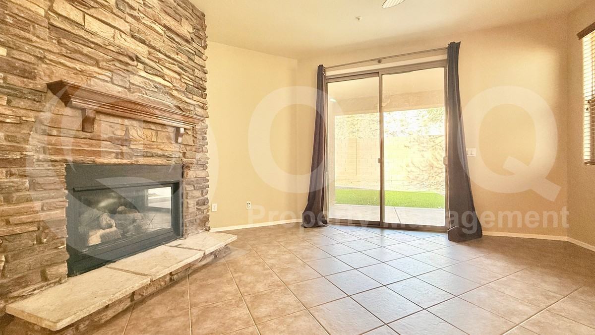 29997 N 70th Dr - Photo 6 of 23