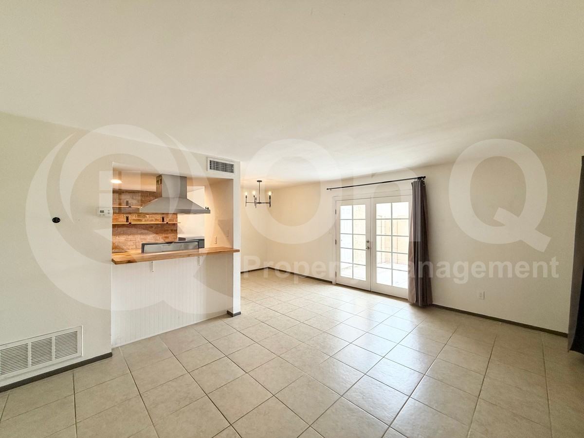 4462 E Pueblo Ave - Photo 3 of 29