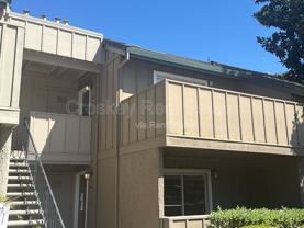 2225 Lakeview Cir - Photo 1 of 1
