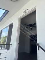 118 1/2 E Century Blvd - Photo 1 of 1