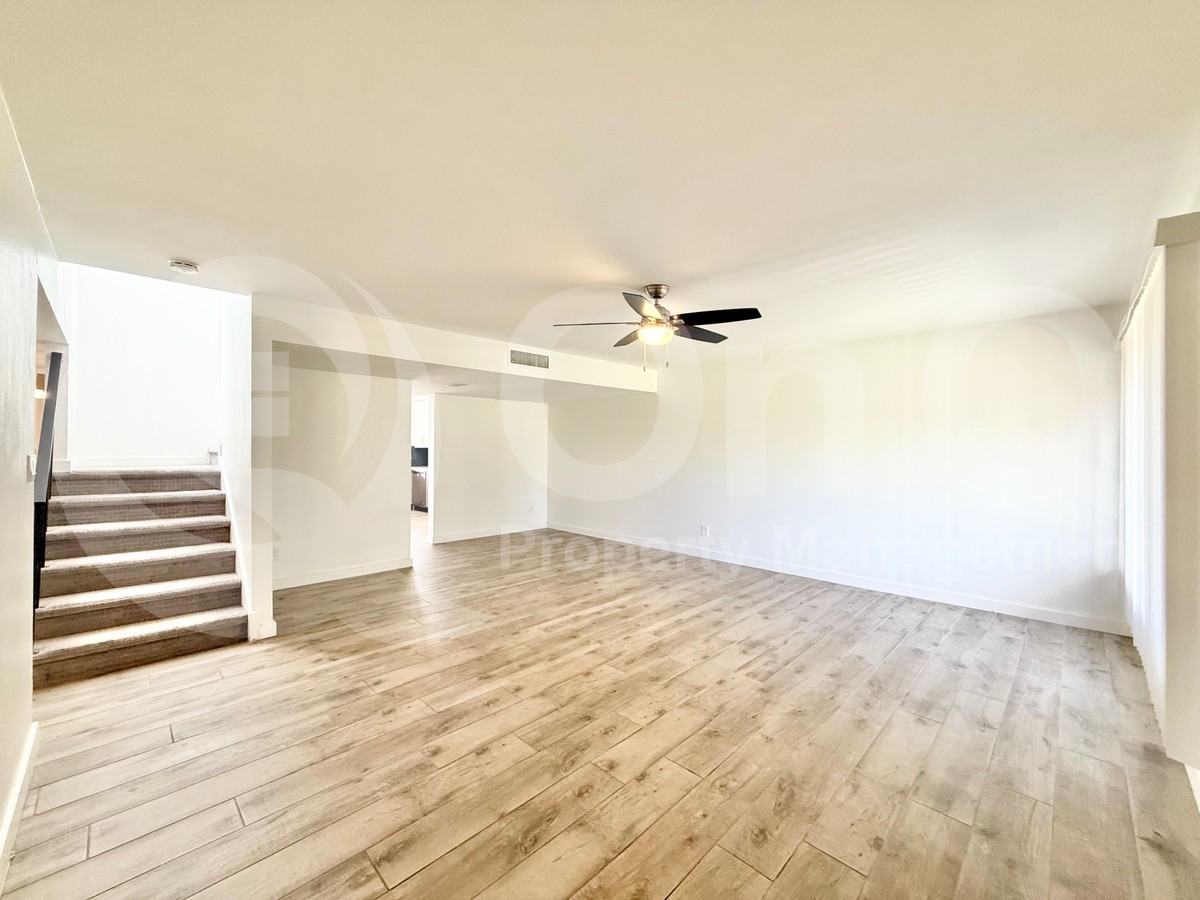 2113 East Dunbar Drive - Photo 6 of 38