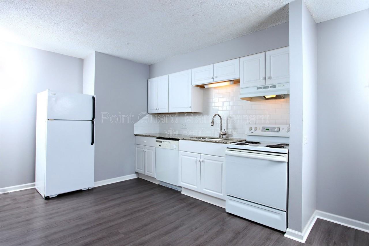 3800 E 16th St N #116 - Photo 4 of 13