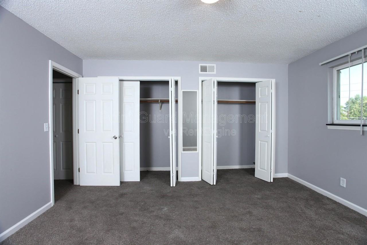3800 E 16th St N #116 - Photo 7 of 13