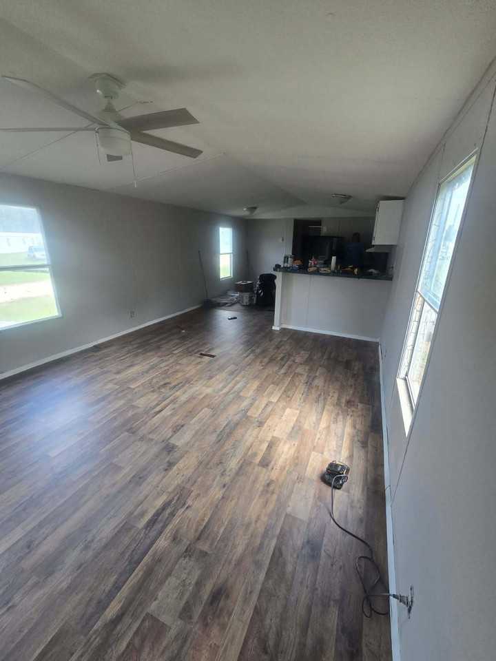 1344 Hwyunit #4 - Photo 3 of 11