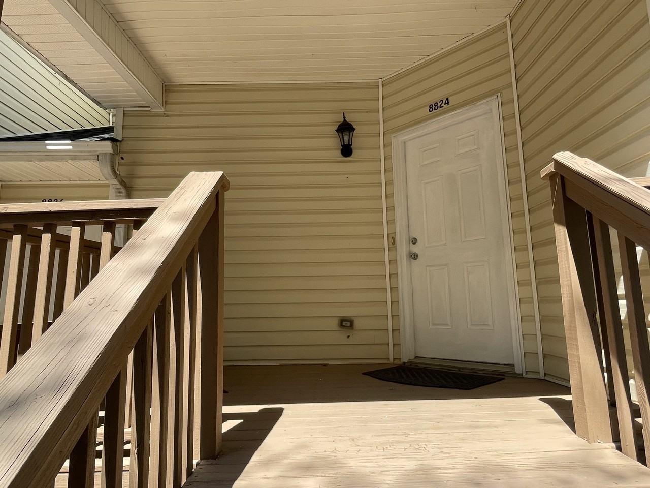 8824 Fairview Blf #1 - Photo 3 of 13