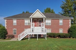 202 Brooklyn Dr - Photo 1 of 1