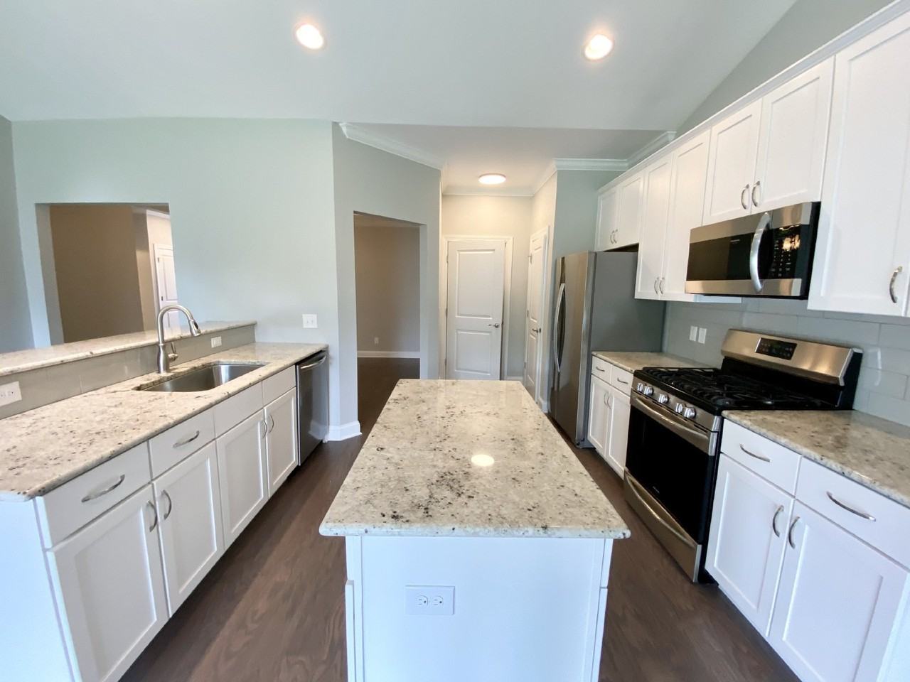 266 Wooden Wheel Ln - Photo 5 of 20