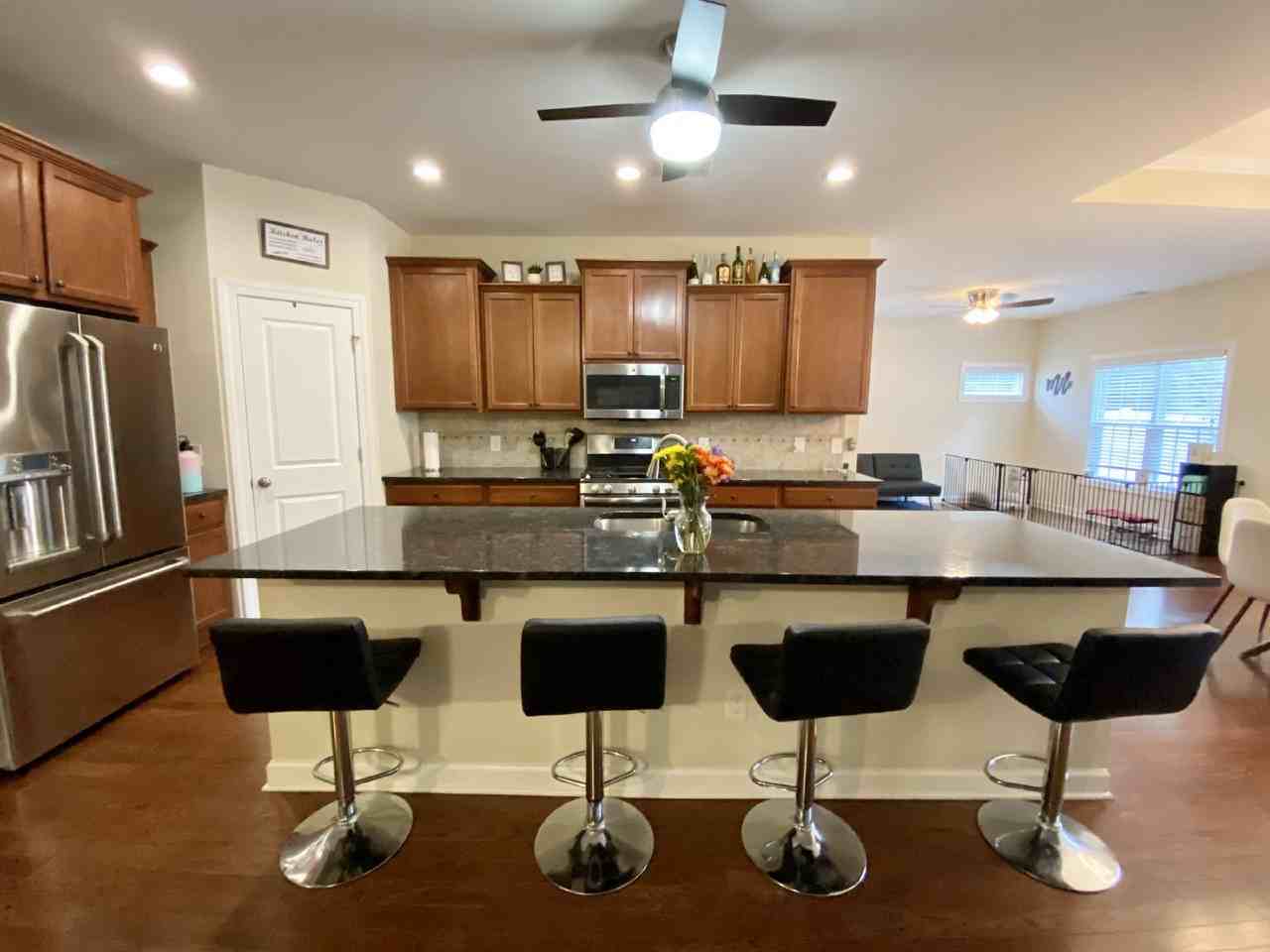 9 Stanton Ct - Photo 6 of 20