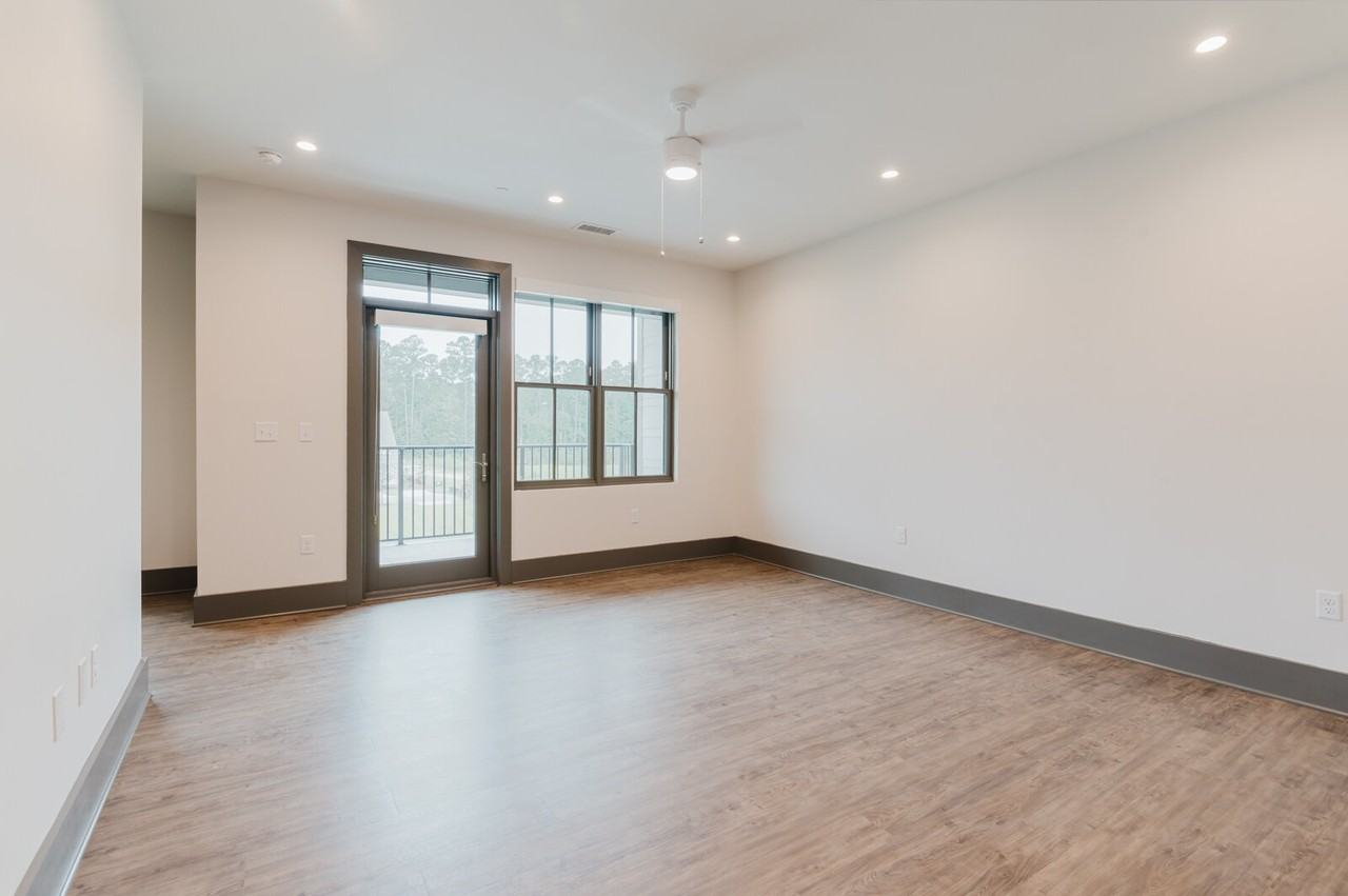 25 Minetta Ln - Photo 6 of 15