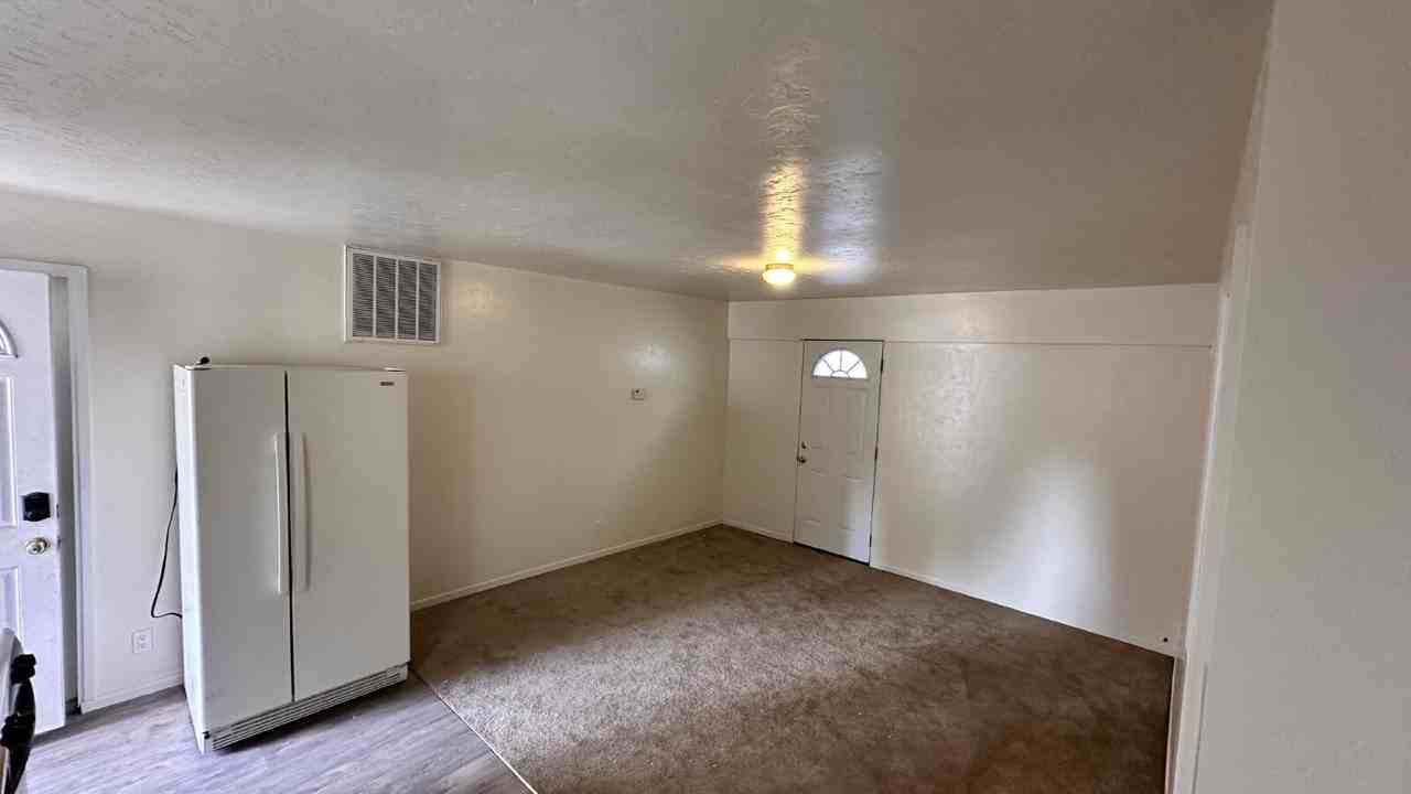 545 W Big Bear Blvd #3 - Photo 4 of 13