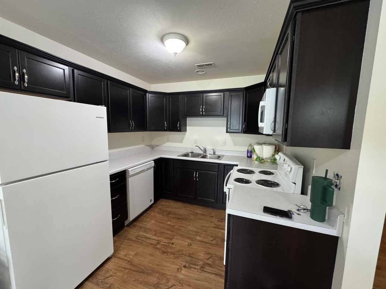 702 N Washinton St, #A - Photo 3 of 8