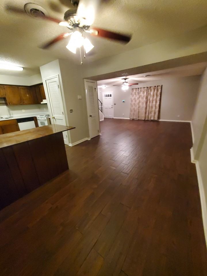 1335 Cactus Ave - Photo 2 of 19