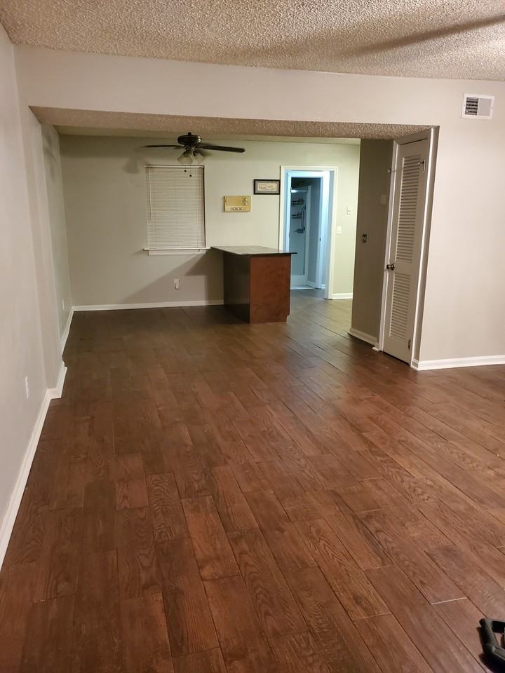 1335 Cactus Ave - Photo 6 of 19