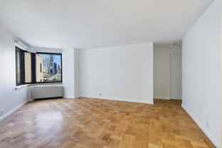 415 E 37th St #8L - Photo 1 of 1