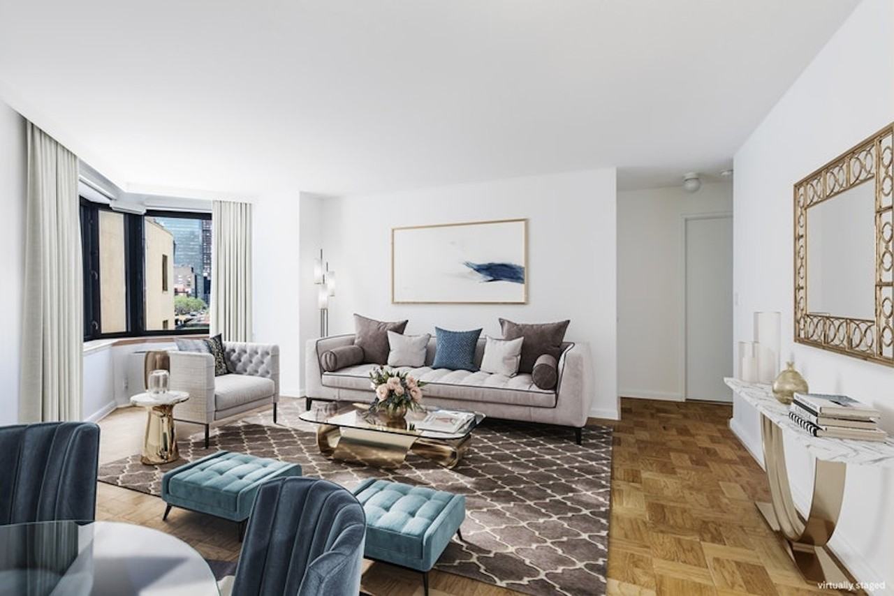 415 E 37th St #8L - Photo 2 of 10