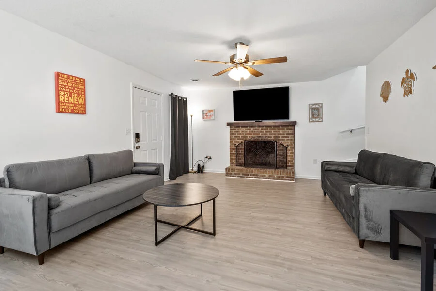 601 26th Ave S #NA - Photo 2 of 12