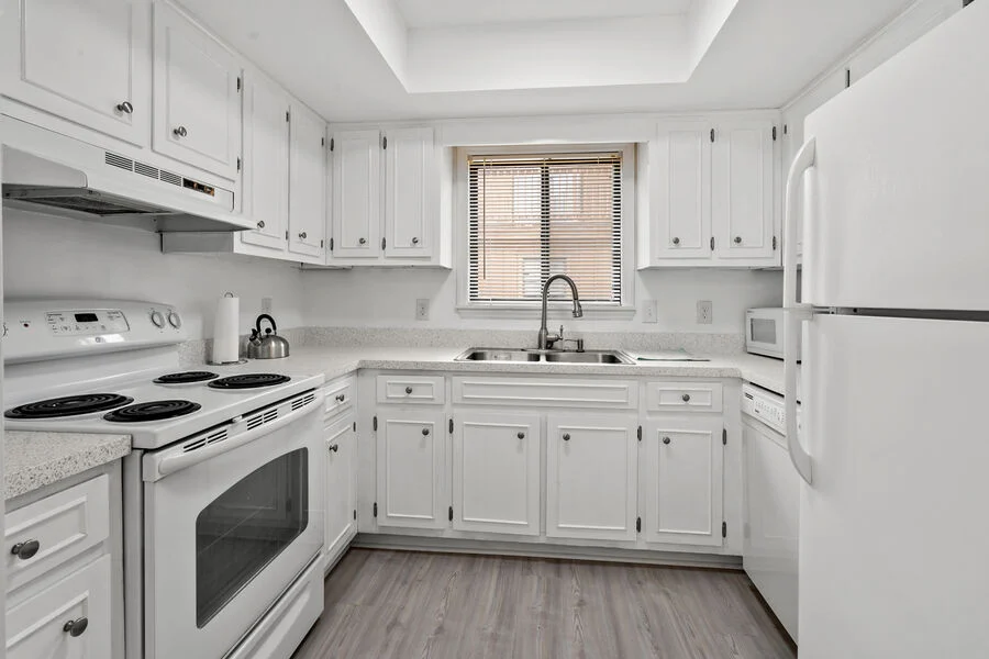 601 26th Ave S #NA - Photo 5 of 12