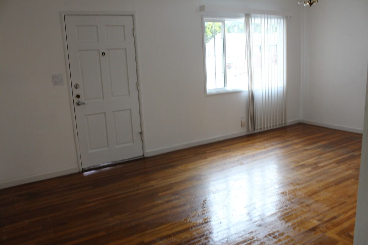 3733 Keller Ave #NA - Photo 2 of 13