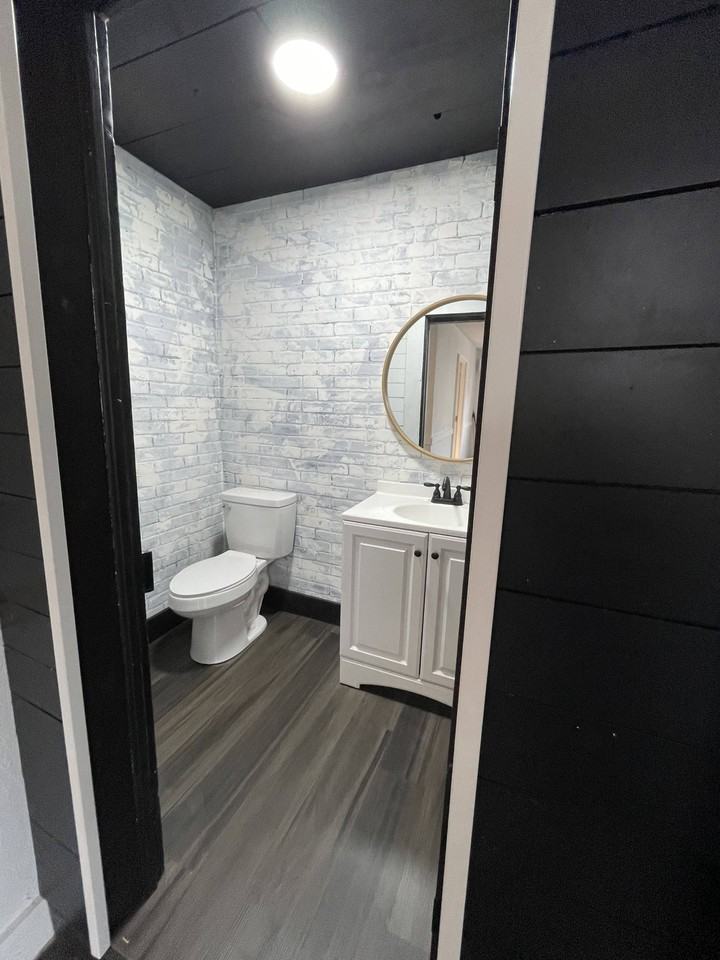 910 Clearmont Dr #NA - Photo 4 of 12