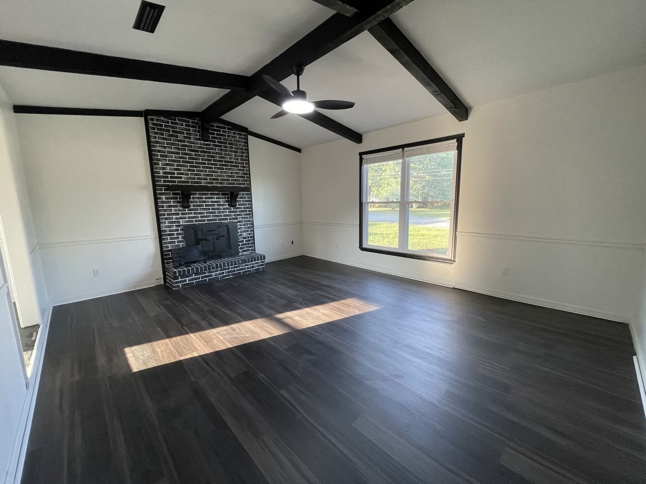 910 Clearmont Dr #NA - Photo 7 of 12