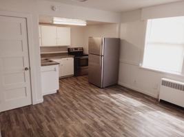 featured image of 260 W 1700 S #18