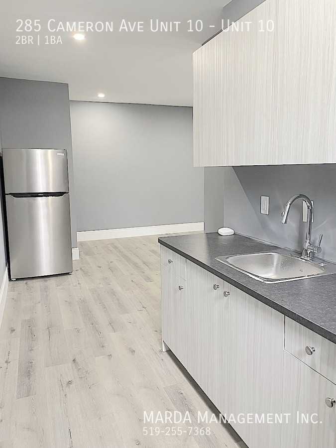 285 Cameron Ave Unit 10 #10 - Photo 4 of 21