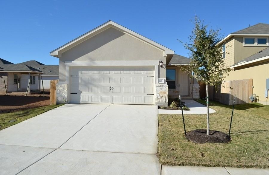 148 Mcfarland St - Photo 2 of 24