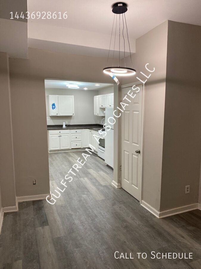 1816 Mchenry St - Photo 3 of 15