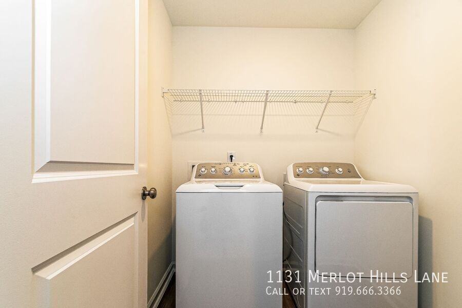 1131 Merlot Hills Ln - Photo 3 of 16