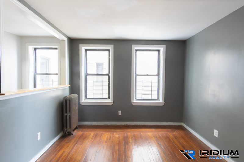 354 Bergen Avenue #23 - Photo 4 of 11